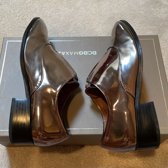 Rosegold Vegan Leather Shoes - Picture 5 of 7